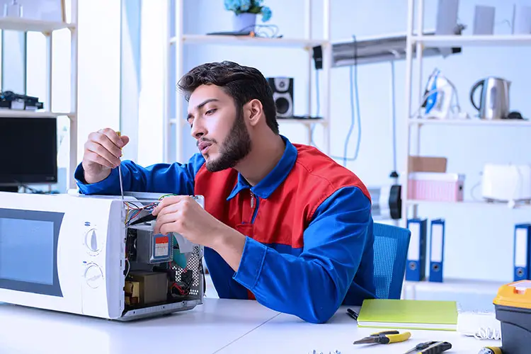 صيانة ميكروويف